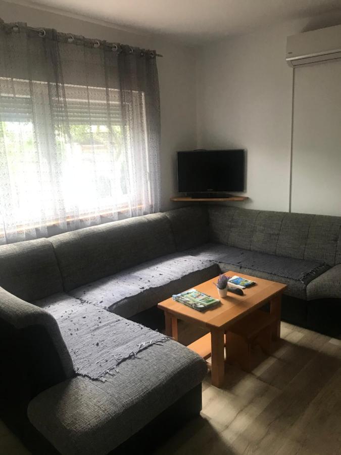 Guest House Josipovic Korenica Kültér fotó